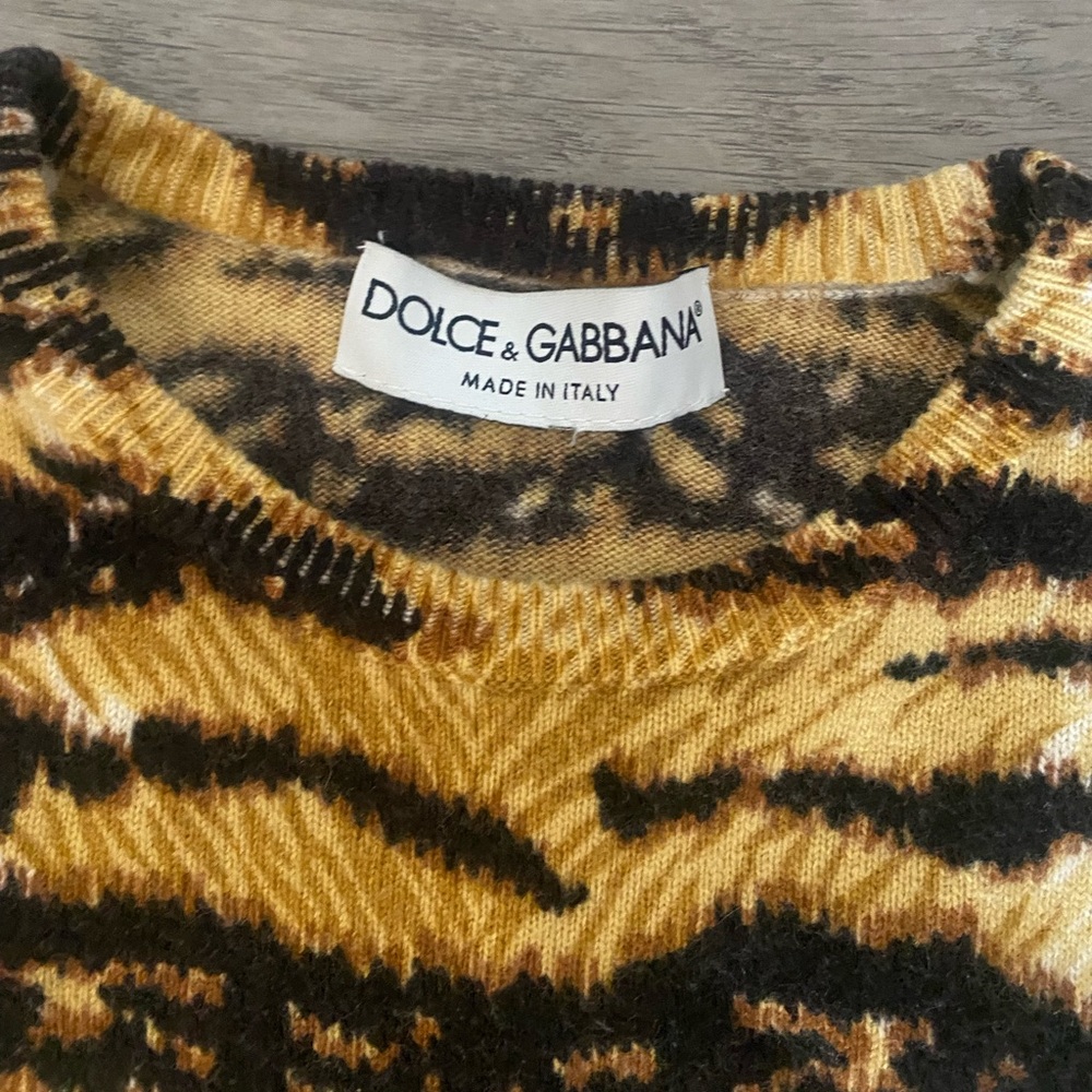 Y2K dolce and Gabbana cashmere top